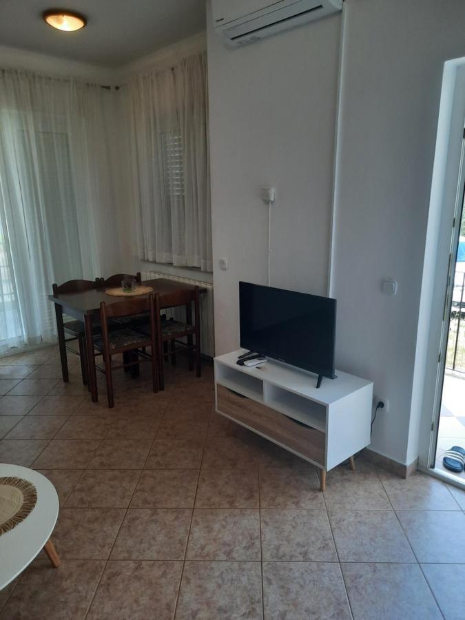 Apartments Marinela โปเรช ภายนอก รูปภาพ